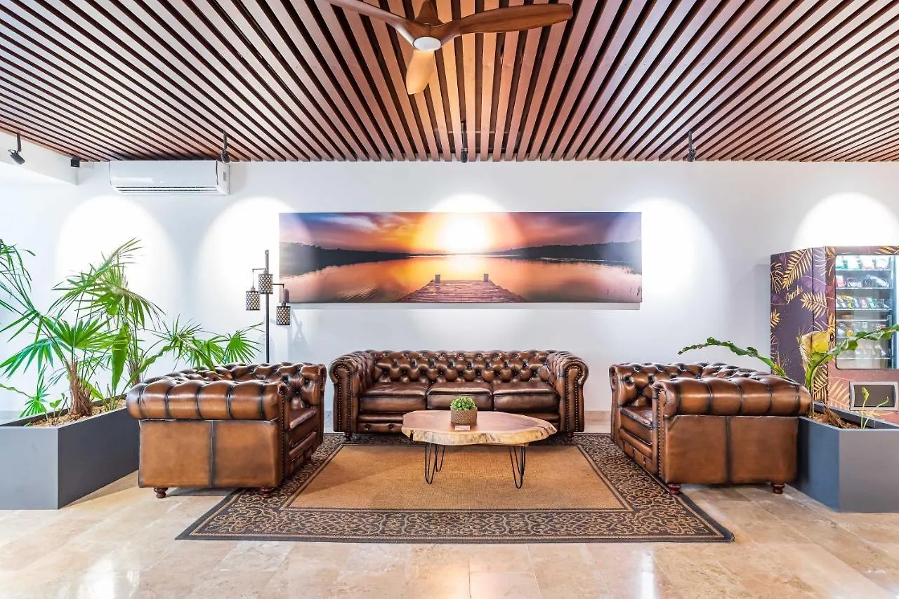 Tulum Promo 2Br With Rooftop Pool, Gym And Free Bikes 0*,  Mexico